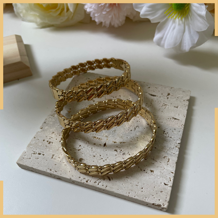 Edelstahl Damen Armreif – Geometrisches Manschettenarmband, Hohl-Design, Elegant & Alltagstauglich