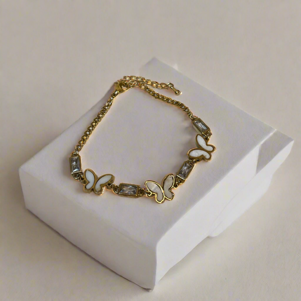 Stainless Steel Love Heart Crystal Armband – 18K vergoldeter Edelstahl mit Zirkon