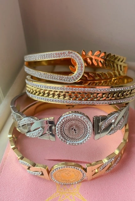 Bracelets Bangles With Rhinestones Embedded for Women